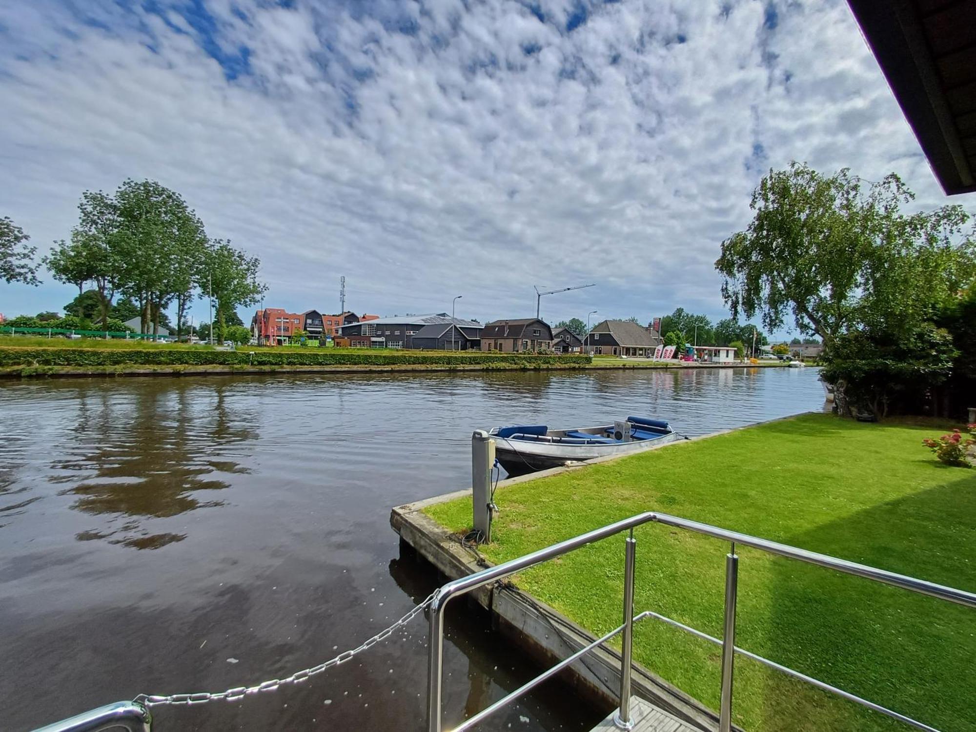 Bed-On-A-Boat Otel Giethoorn Dış mekan fotoğraf
