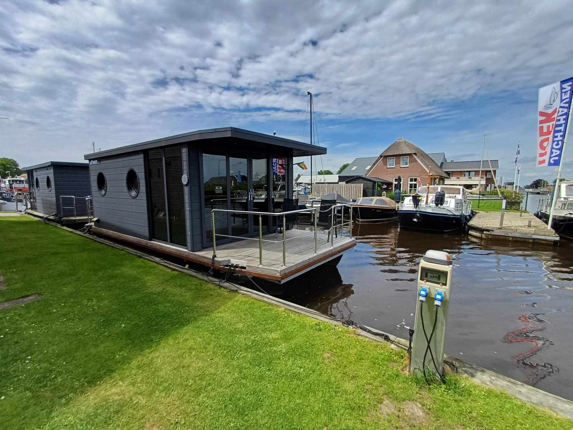 Bed-On-A-Boat Otel Giethoorn Dış mekan fotoğraf